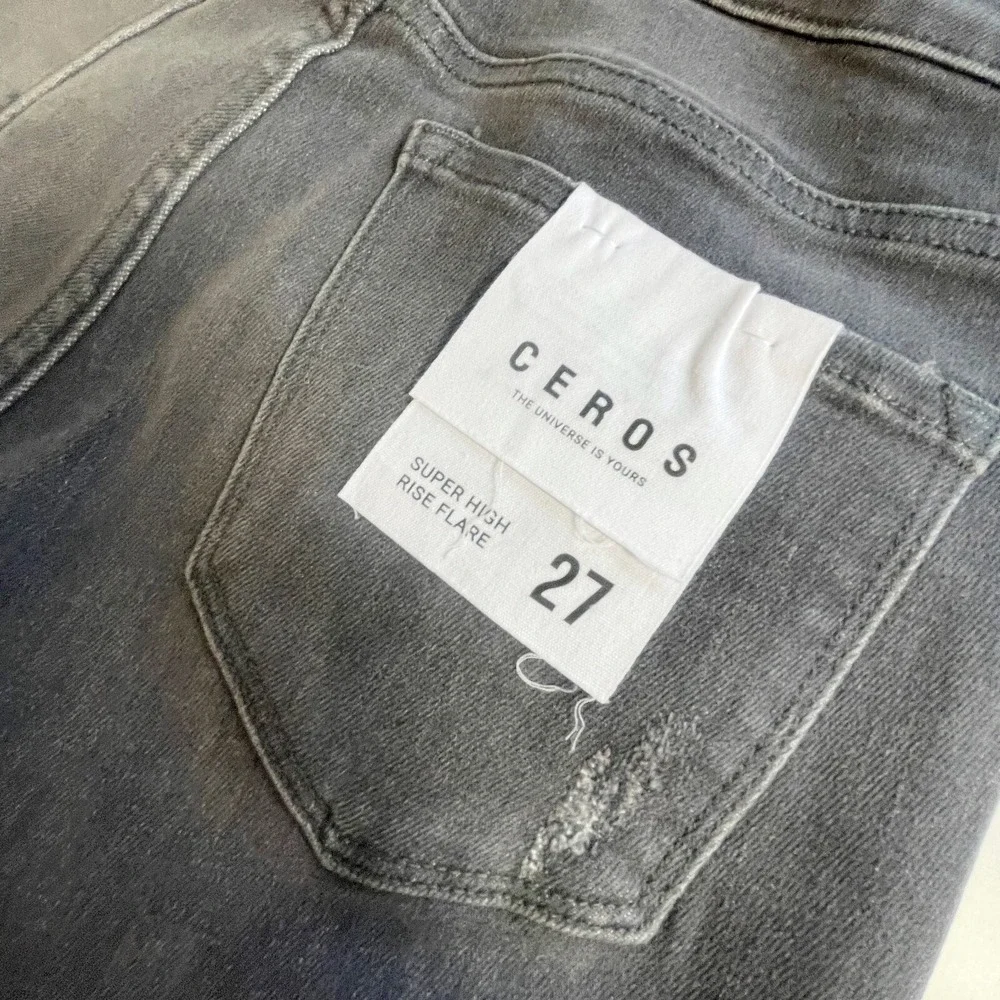 CEROS Womens‎ Super High Rise Flare Jeans Distressed Gray 27 Leather Trim NEW - Picture 12 of 13